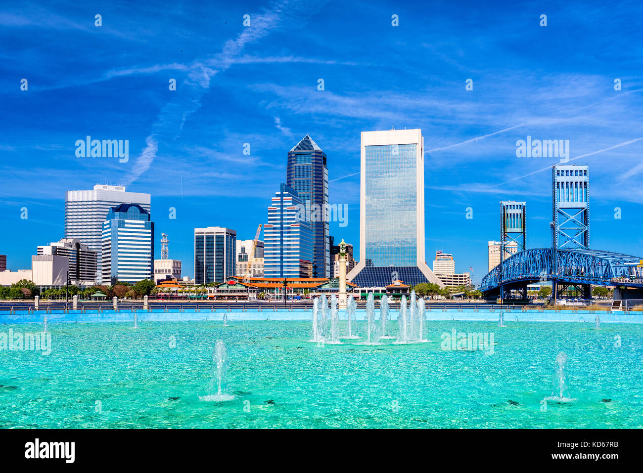 Jacksonville, Florida, USA fountain and skyline Stock Photo Alamy