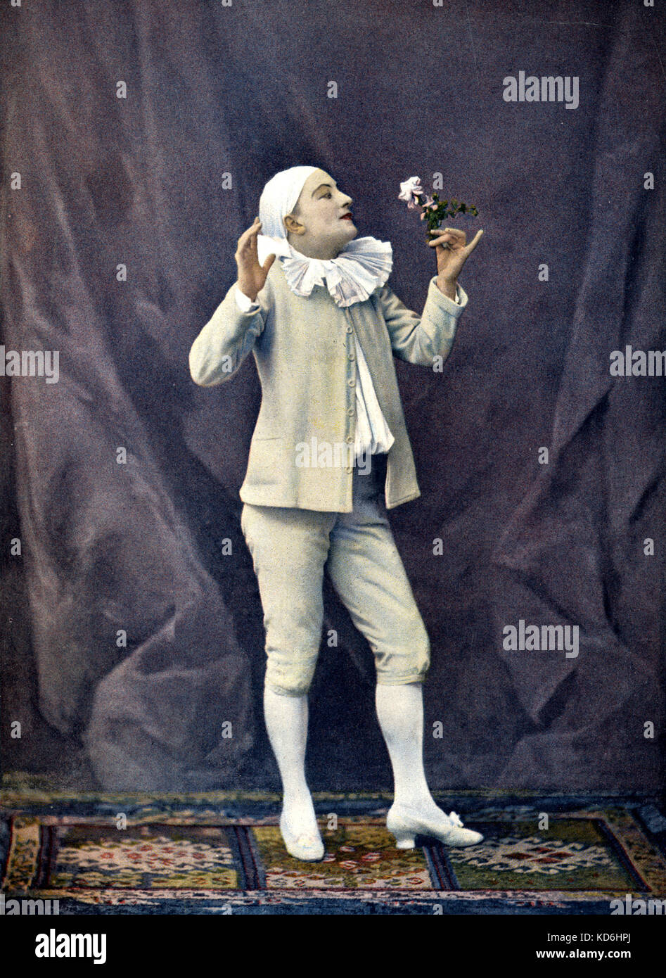 Pierrot played by Félicia Mallet in a French mime 'L'Enfant Prodigue' in Paris in 1899. Stock Photo