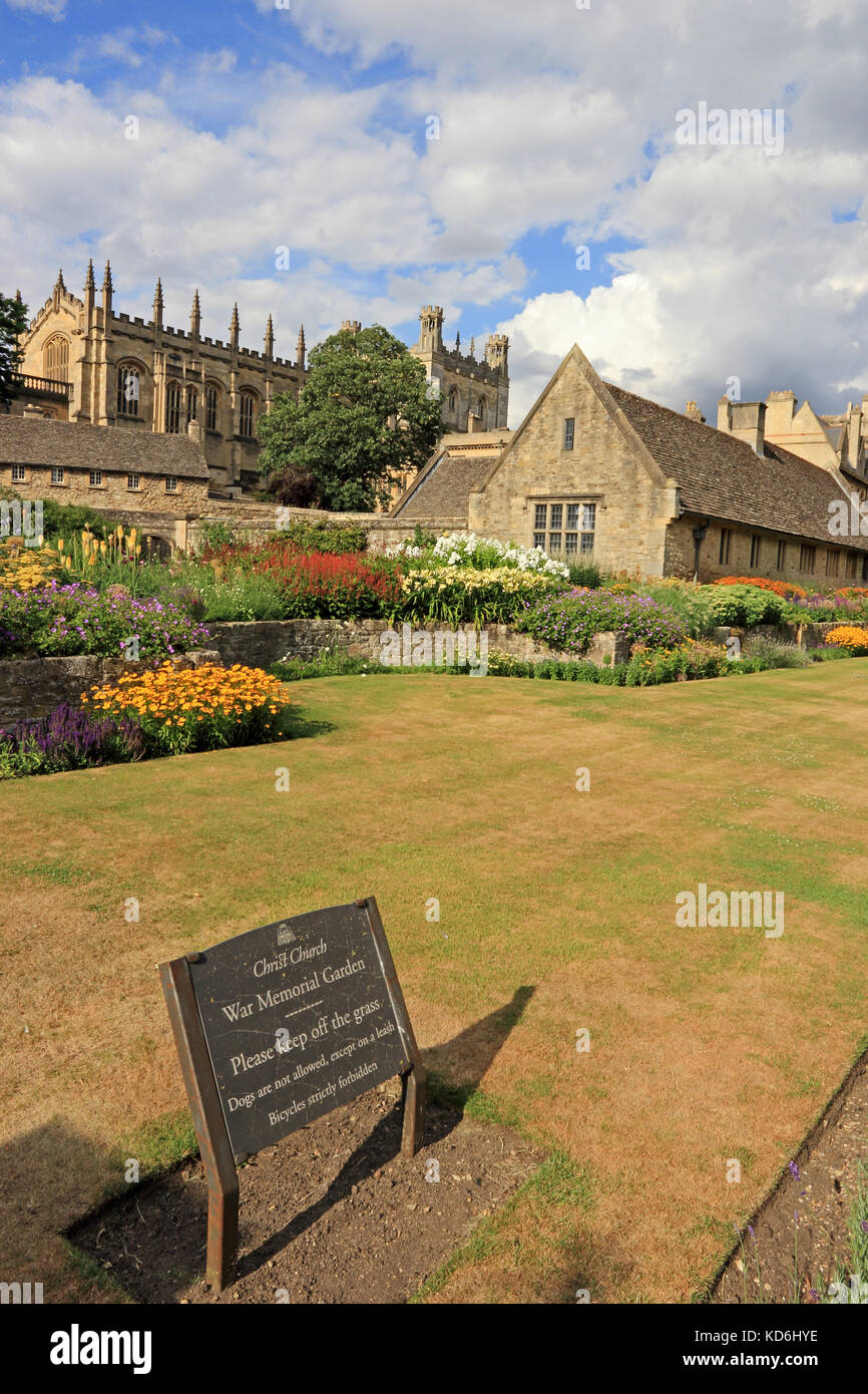 Christ College War Memorial garden, Oxford, England, UK Stock Photo