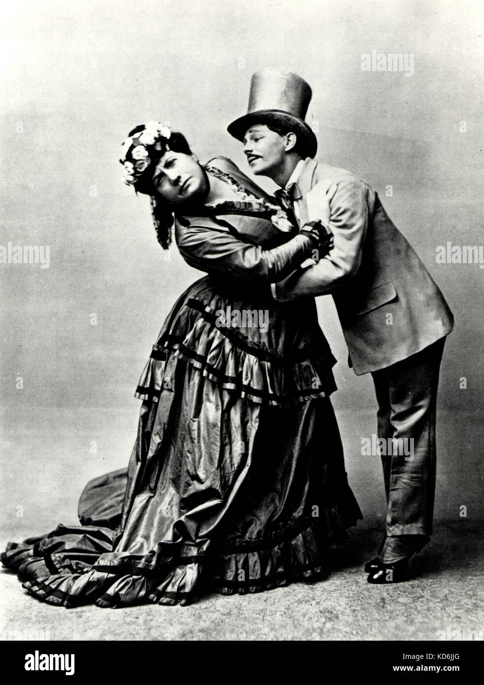 'La Boutique fantastique' ('The Fantastic Toyshop') Scene with the Russian merchant's wife and the Snob, from original 1919 production, at the Alhambra Theatre, London. Music arrangement by Respighi, from several unknown pieces by Rossini. Adapted from 'The Fairy Doll'. Ballets Russes de Diaghilev. Choreography by Massine. . Ballet Russe, Ballets Russes Stock Photo