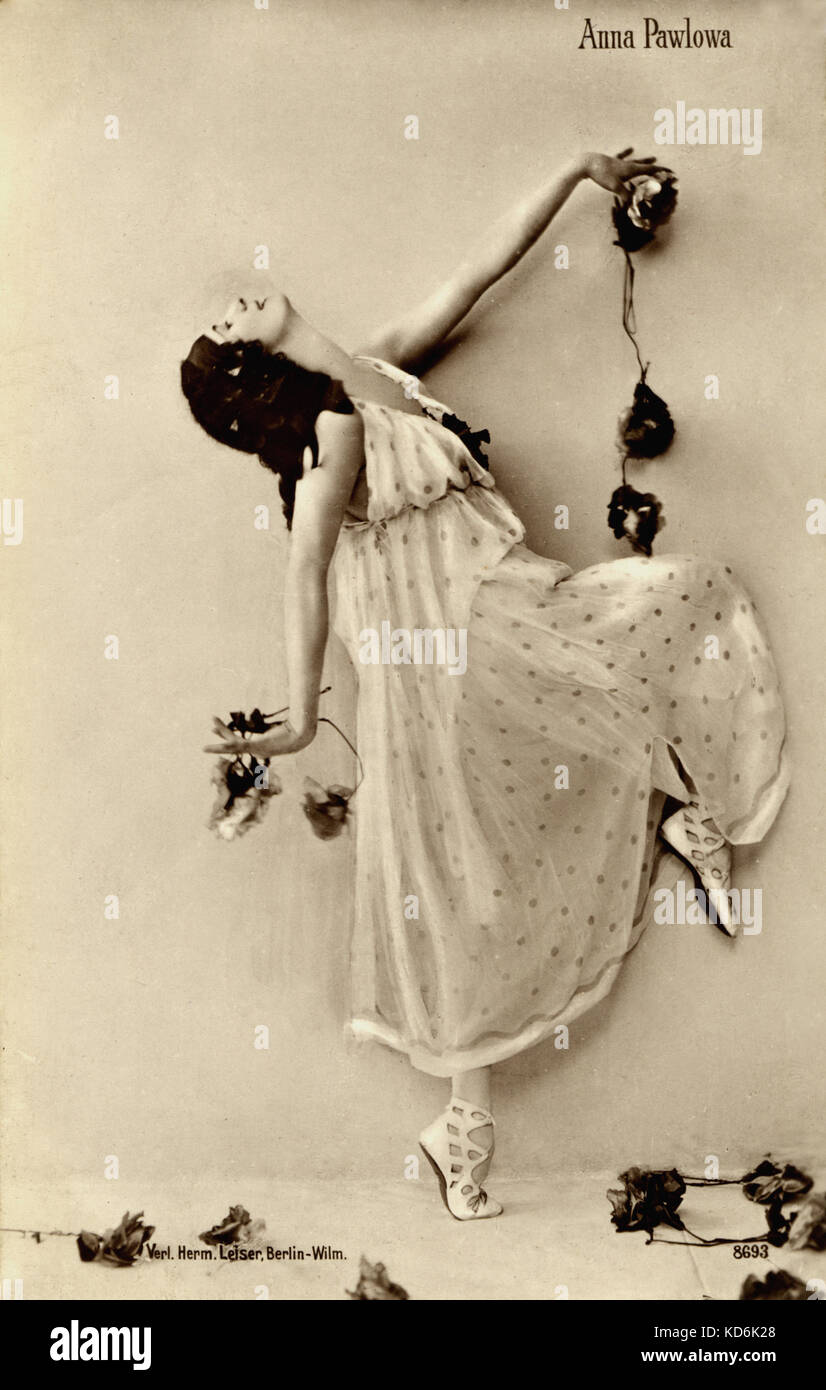 Anna Pavlova dancing. Photographic postcard. Russian dancer, 1881-1931. Verl. Herm. Leiser, Berlin-Wilm. Stock Photo