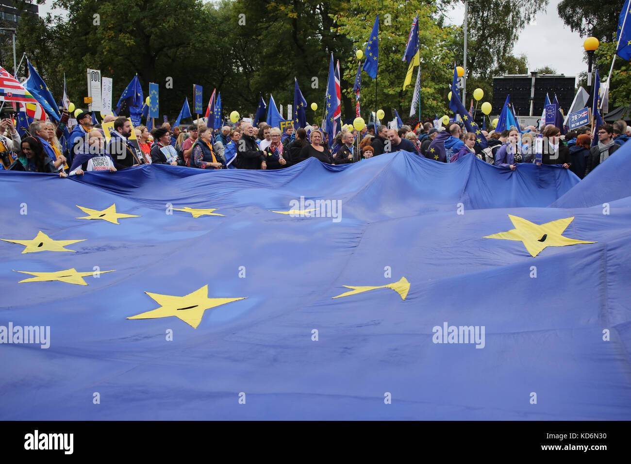 Giant EU flag at Manchester #StopBrexit demo Stock Photo