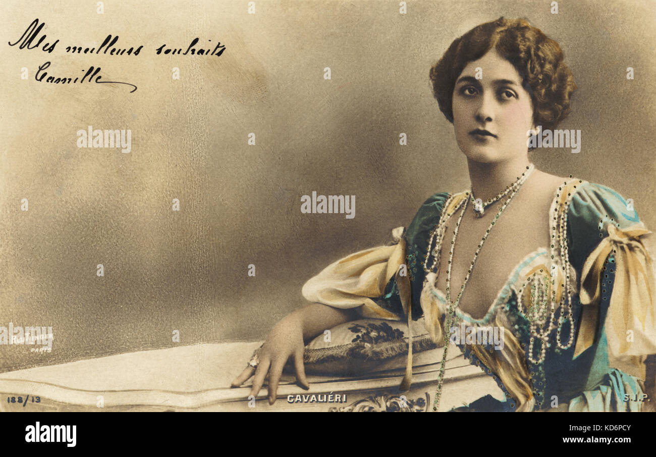 Lina (Natalina) Cavalieri, portrait.  Italian opera singer. 25th December 1874 - 7th February 1944.  Postcard. Stock Photo
