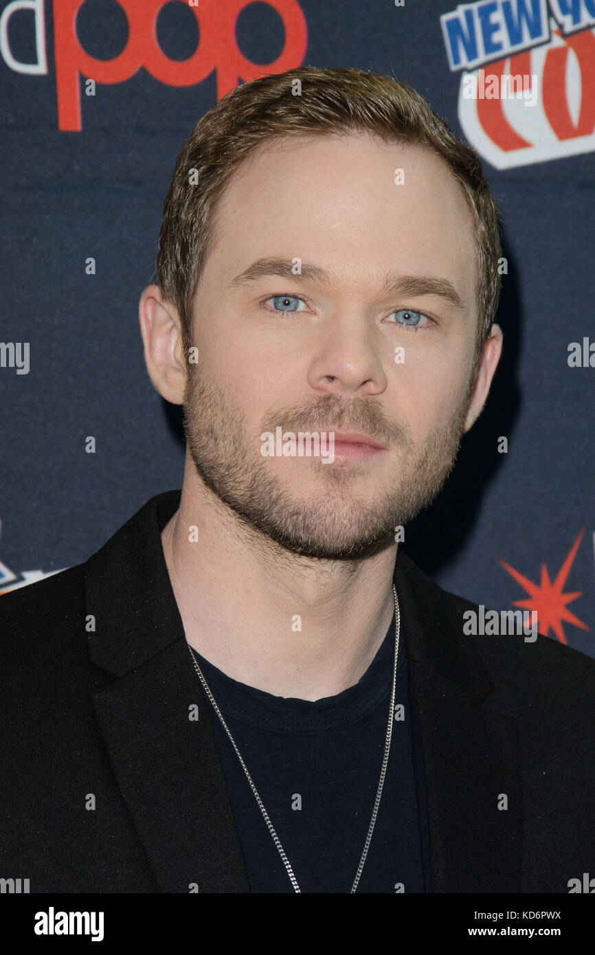 NEW YORK OCTOBER 12 FOX's THE FOLLOWING cast member Shawn Ashmore during New York Comic Con