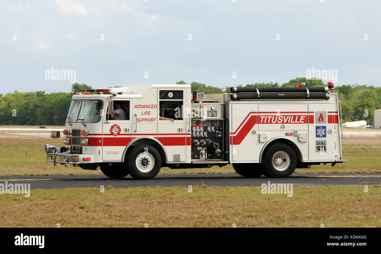 Titusville, Florida - March 14, 2009: Titusville Fire Department arriving to Space Coast Regional Airport. The local fire department ensures safety du Stock Photo