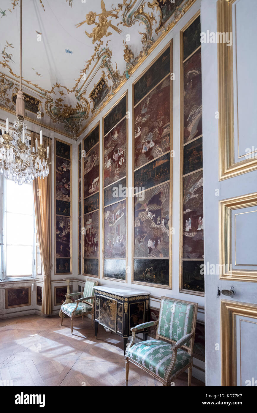 The Chinese Cabinet with chinoiserie, the Nymphenburg Palace (Schloss Nymphenburg), Munich, Bavaria, Germany Stock Photo