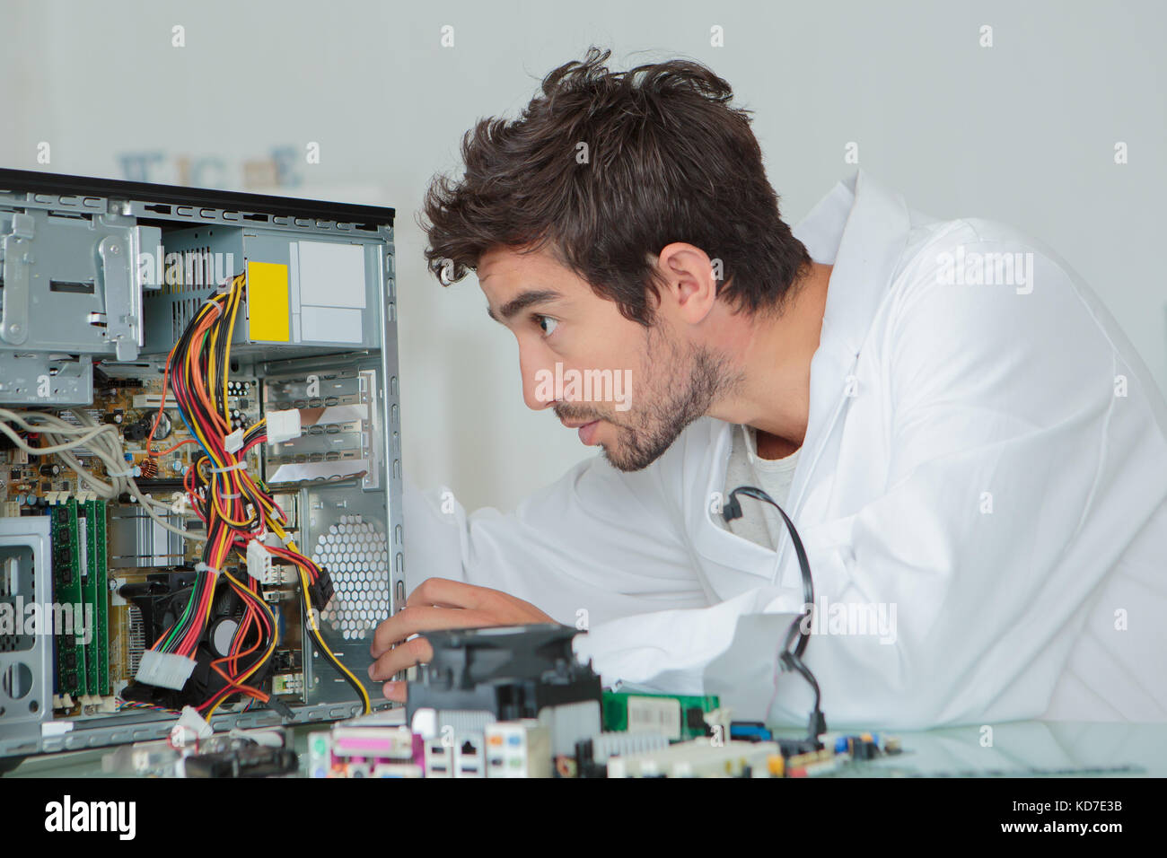 hardware computer engineer Stock Photo Alamy