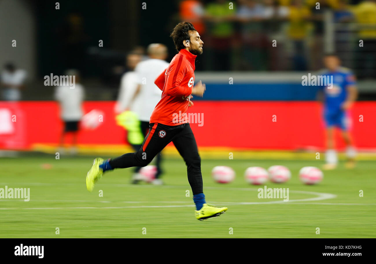 Sao Paulo, Brazil. 10th Oct, 2017. Jorge Valdivia of Chile during pre-match warm-up between Brazil and Chile valid for the last round of the 2018 World Cup Russia 2018 Qualifiers held at Allianz Parque in the Barra neighborhood, west of the capital. Credit: Foto Arena LTDA/Alamy Live News Stock Photo