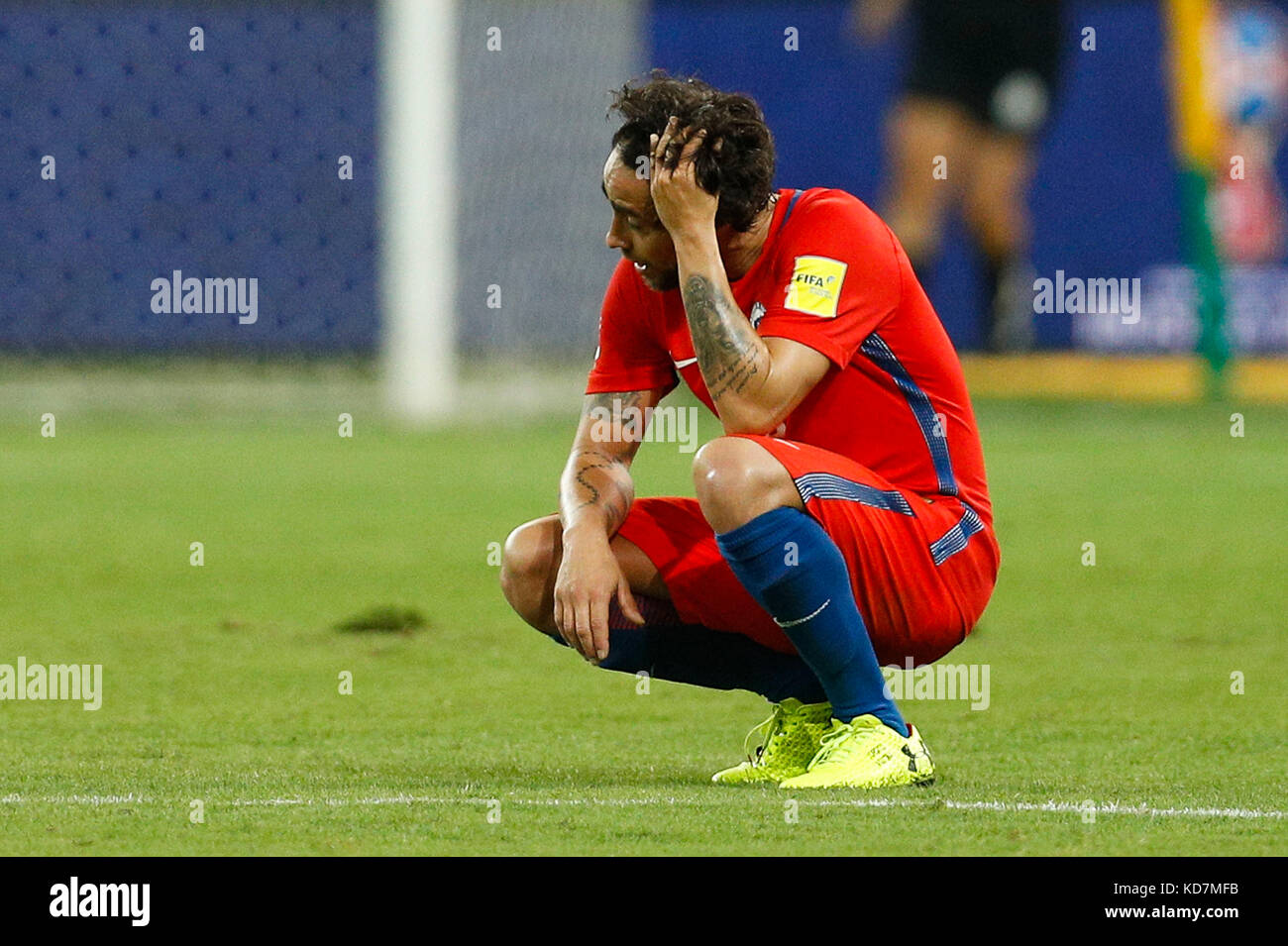 Sao Paulo, Brazil. 10th Oct, 2017. Chile&#39;s Jorge Valdivia regrets the result afterzil-Chile qualifying for the the last round of the 2018 World Cup Qualifiers, held at Allianz Parque in the Barra neighborhood, west of the capital. Credit: Foto Arena LTDA/Alamy Live News Stock Photo