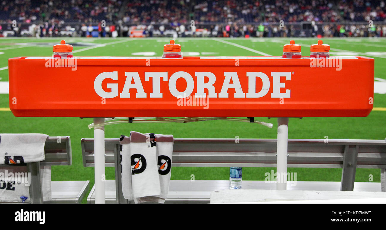 Houston, TX, USA. 8th Oct, 2017. A general view of a gatorade stand during the NFL game between the Kansas City Chiefs and the Houston Texans at NRG Stadium in Houston, TX. John Glaser/CSM/Alamy Live News Stock Photo