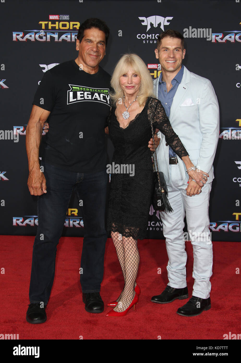HOLLYWOOD, CA OCTOBER 10 Lou Ferrigno, Carla Ferrigno, Lou Ferrigno