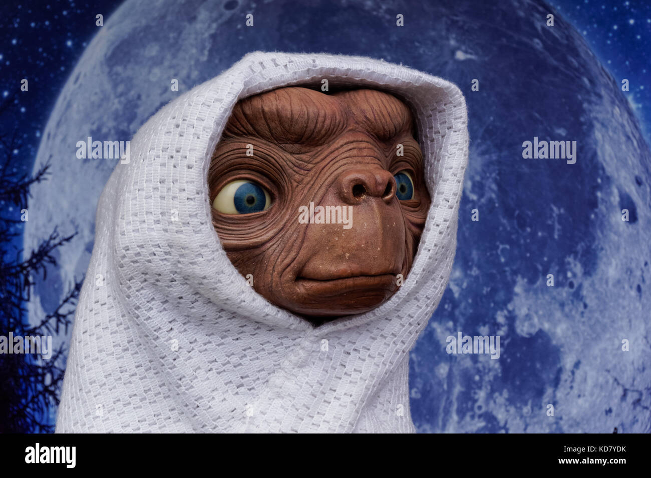 Wax figure of E.T. in front of the Museum Madame Tussauds in Berlin, Germany Stock Photo