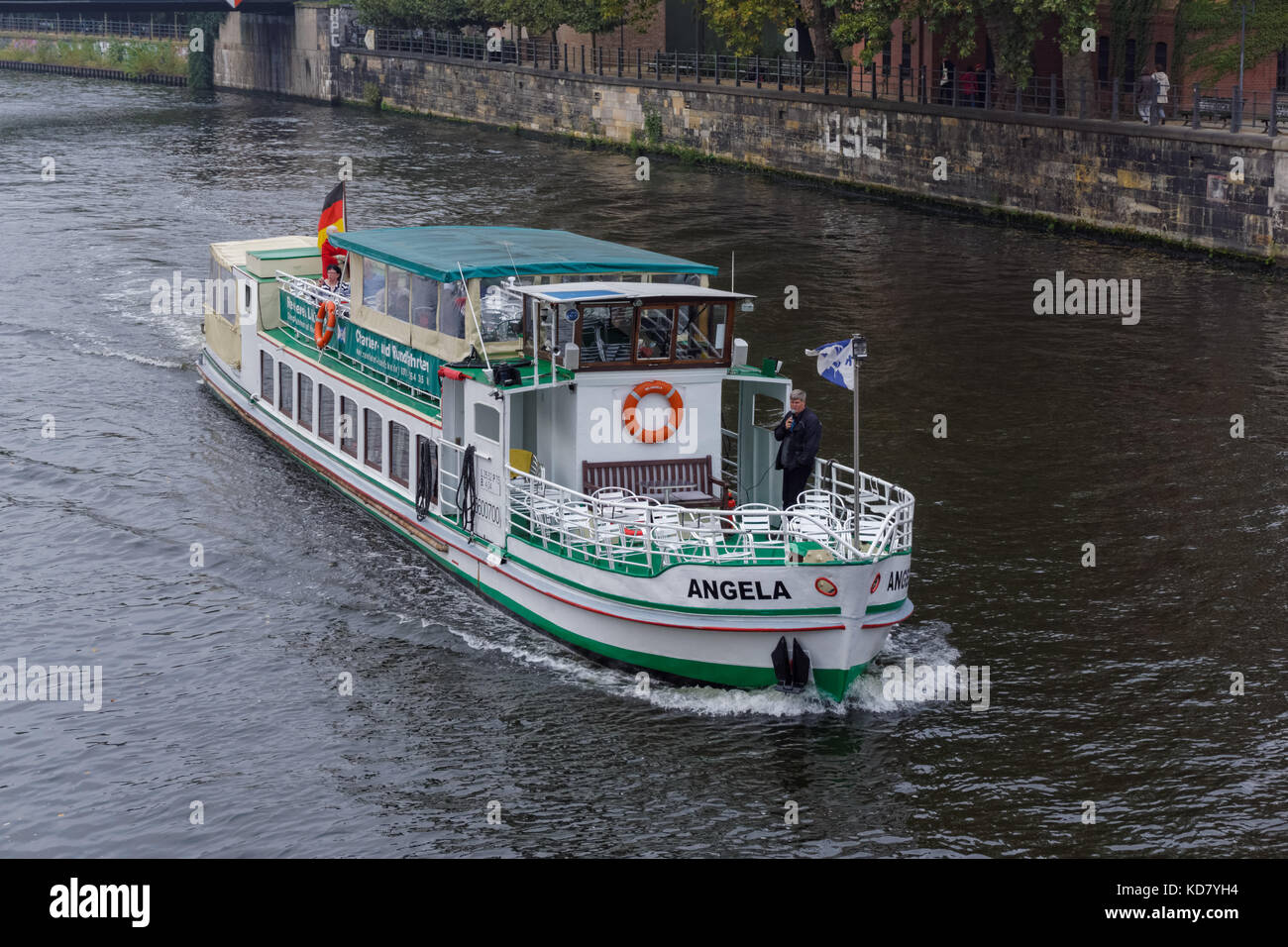 Cruise boat on the River Spree in Berlin, Germany Stock Photo - Alamy
