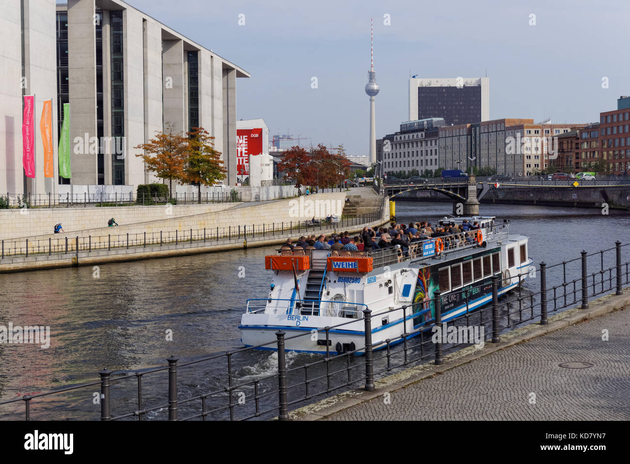 Cruise boat on the River Spree near Marie-Elisabeth Lüders Building in ...