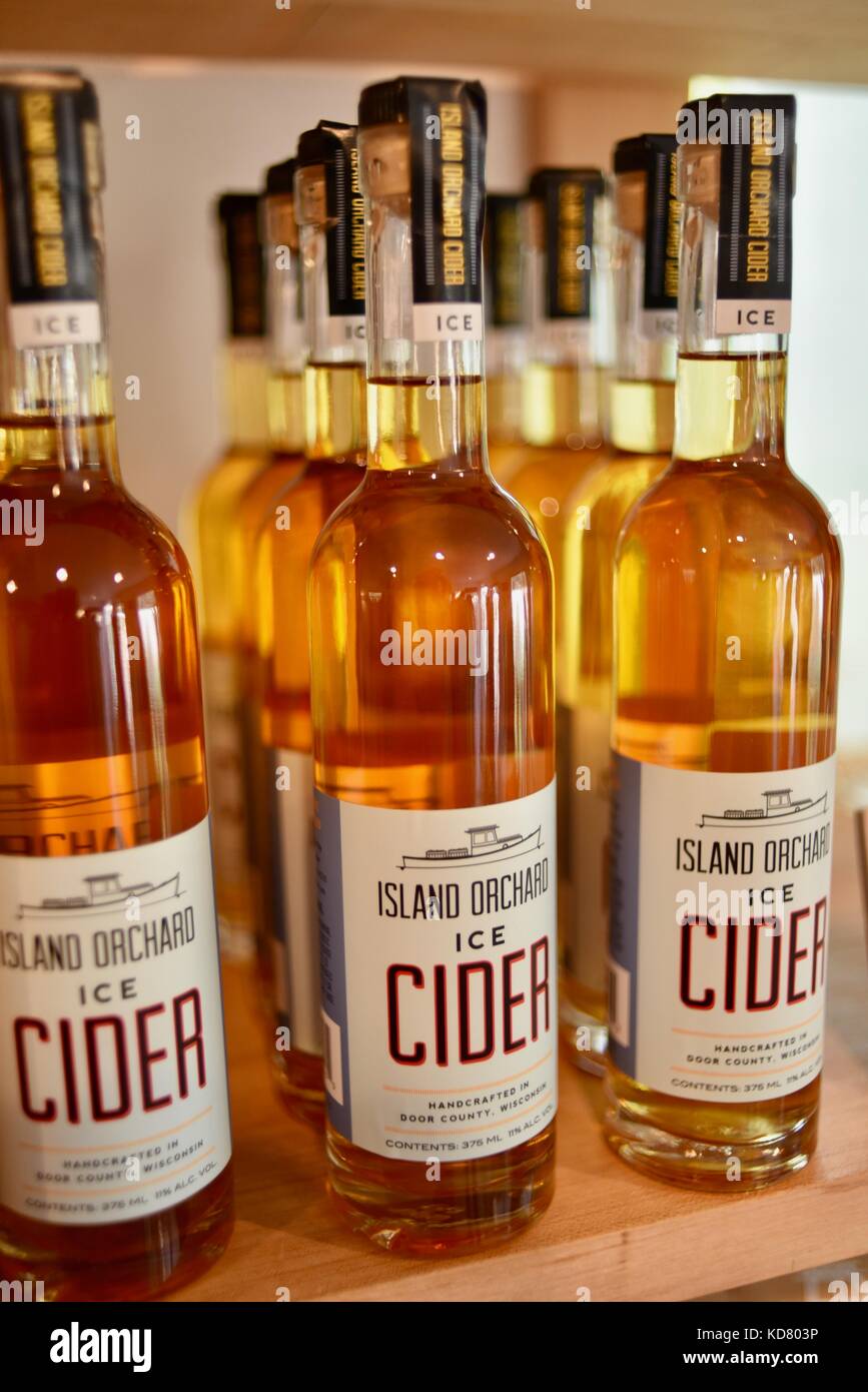 Tasting at Island Orchard Cider Tasting Room and Pub, Door County Cider