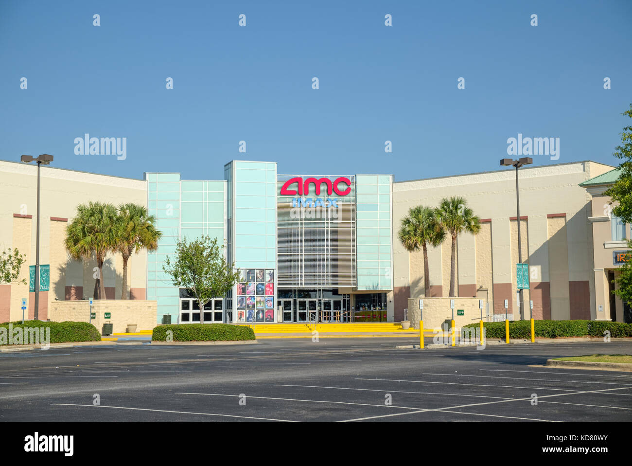 The Amc Movie Theater Cinema And Imax In A Suburban Shopping Center Montgomery Alabama Usa Stock Photo - Alamy