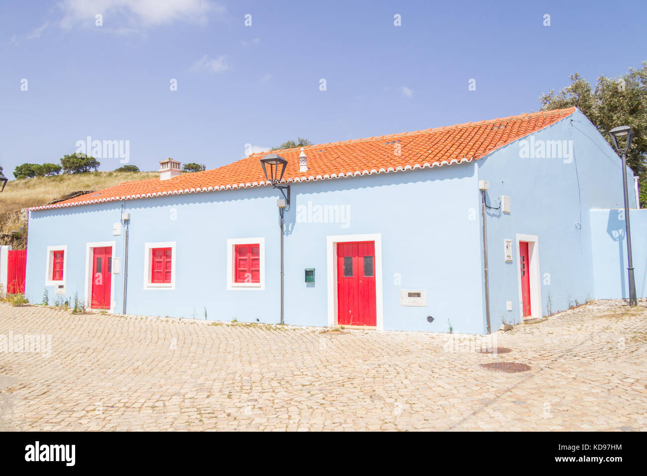 houses-in-pedralva-village-in-aljezur-algarve-portugal-stock-photo