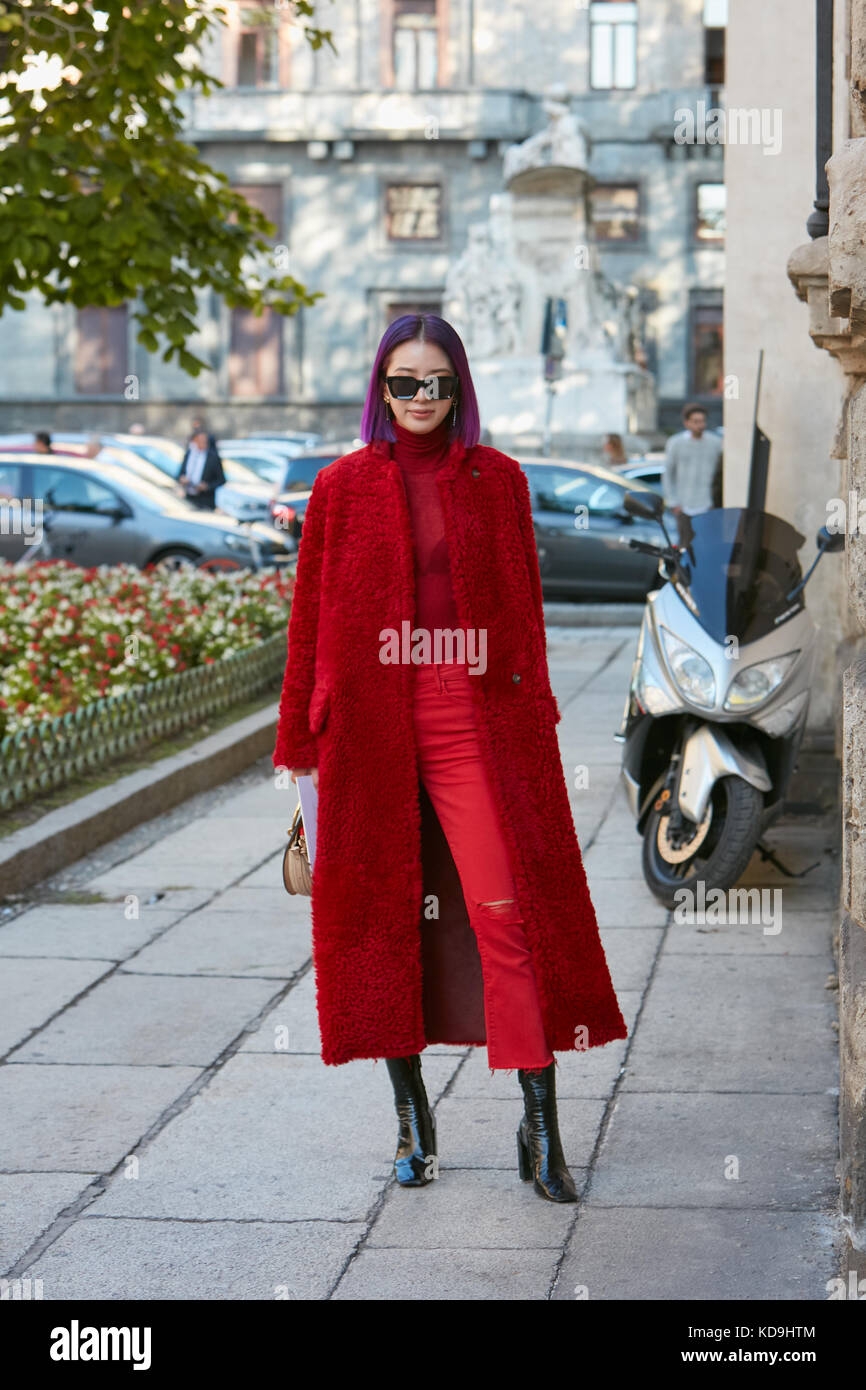 MILAN - SEPTEMBER 21: Irene Kim with red fur coat and purple hair before Max  Mara fashion show, Milan Fashion Week street style on September 21, 2017  Stock Photo - Alamy