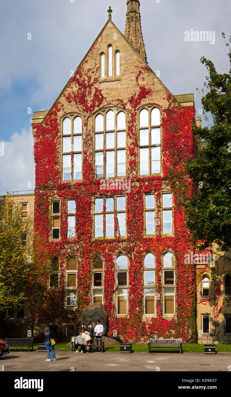 The Beyer Building, Old Quadrangle, Manchester University, Manchester, England, UK. Stock Photo