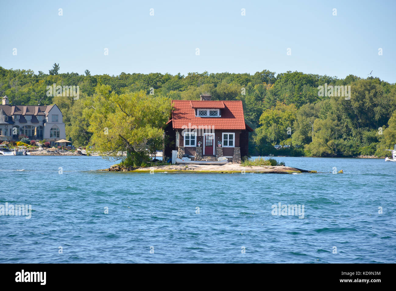 The Just Room Enough Island. 1000 Islands and Kingston in Ontario, Canada Stock Photo