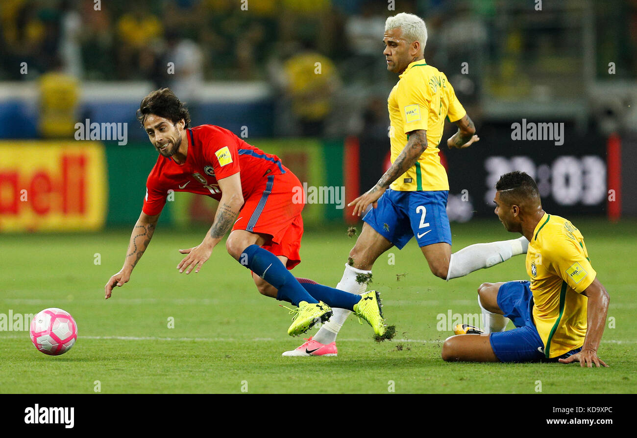 SÃO PAULO, SP - 10.10.2017: BRASIL X CHILE - Casemiro do Brasil commits a foul in Jorge Valdivia of Chile during a match between Brazil and Chile valid for the last round of the 2018 World Cup Russia 2018 Qualifiers, held at Allianz Parque in the Barra neighborhood, west of the capital. (Photo: Marcelo Machado de Melo/Fotoarena) Stock Photo