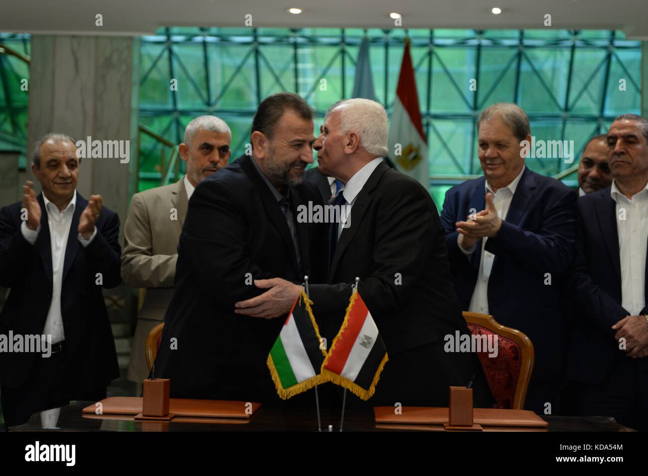 Cairo, Egypt. 12th Oct, 2017. Hamas's new deputy leader Salah al-Aruri ...