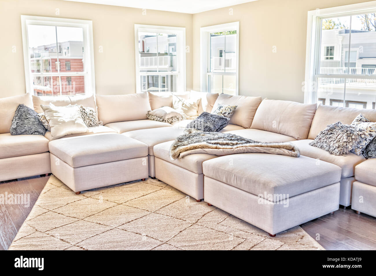 Throw rug hi-res stock photography and images - Alamy