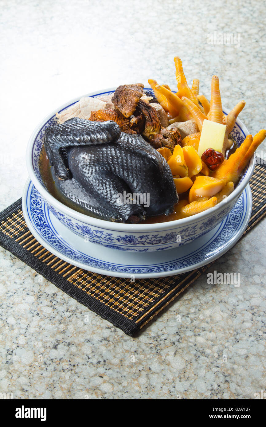 chinese chicken or seafood broth Stock Photo Alamy