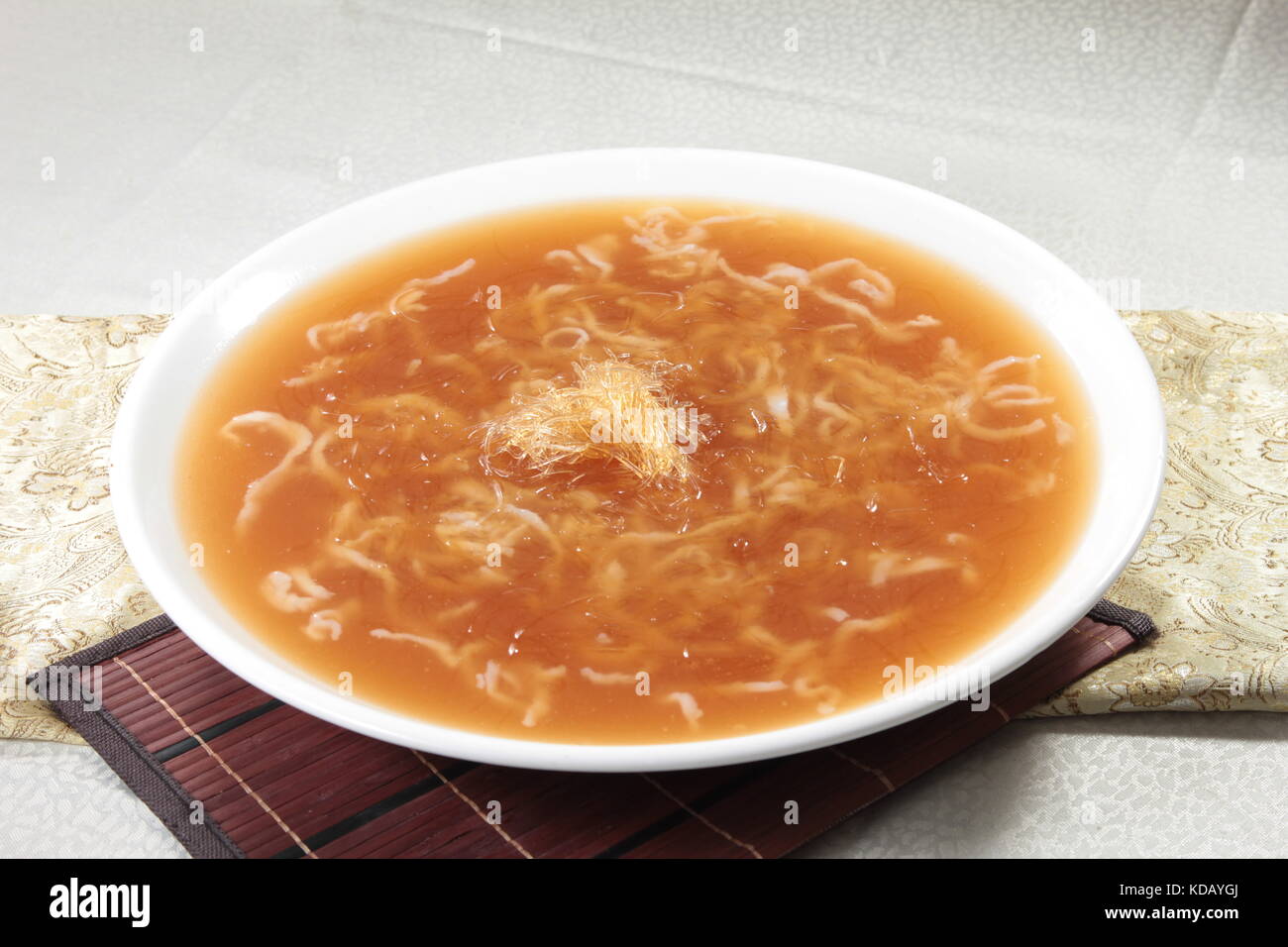chinese chicken or seafood broth Stock Photo Alamy