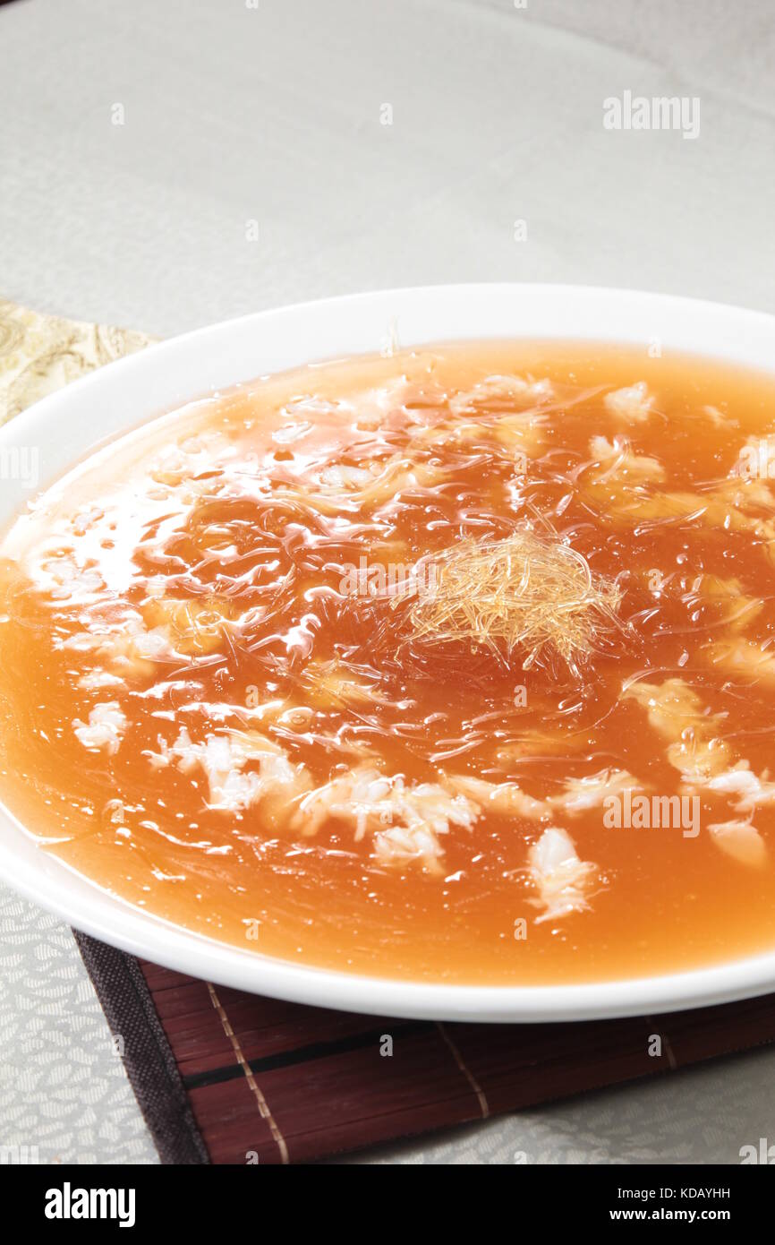 chinese chicken or seafood broth Stock Photo Alamy