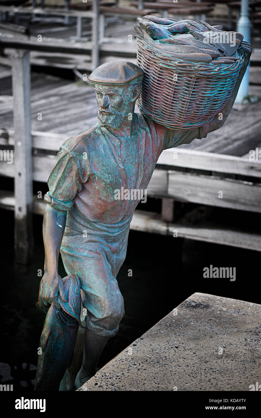 "To the fishermen" The Jetty, Fishing Boat Harbour, Fremantle Western Australia commemorates the