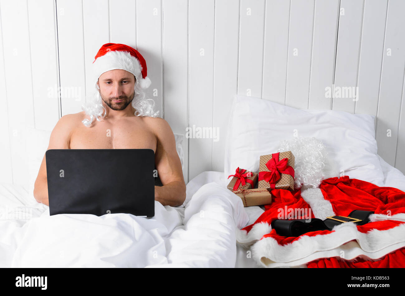 Santa getting ready for Christmas Stock Photo Alamy