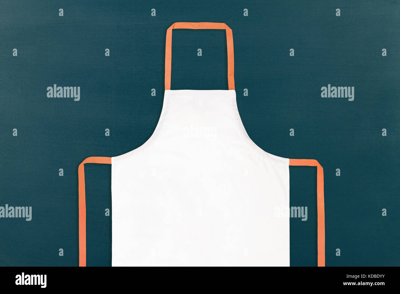 Black and white apron hi-res stock photography and images - Alamy