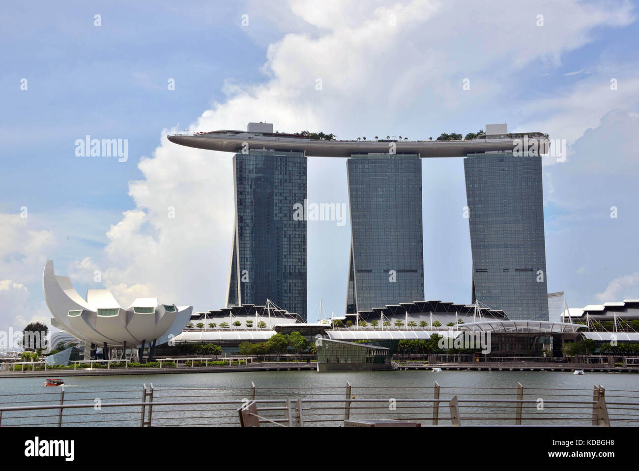 Singapore The Marina Bay Sands Huge Hotel Complex With Three
