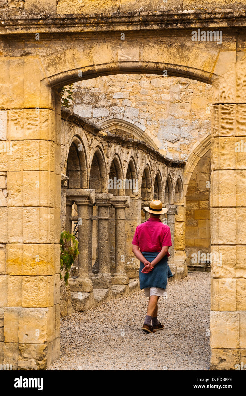 Cordeliers  cloister of Franciscan Convent, XIV Century, Saint-Emilion Bordeaux wine region. Aquitaine Region, Gironde Department. France Europe Stock Photo