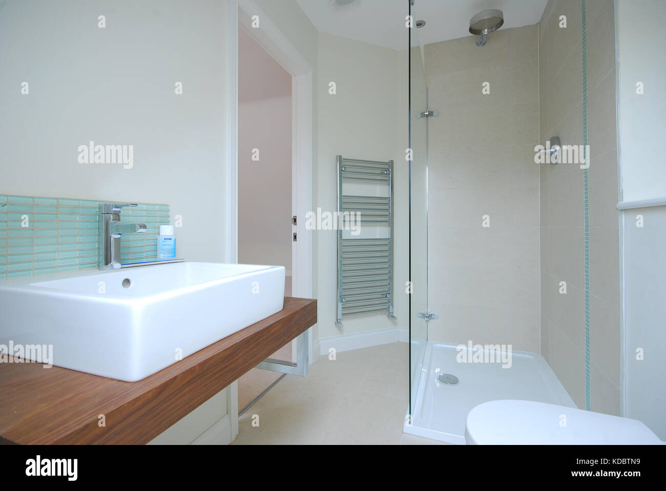 New build en suite shower room Stock Photo Alamy