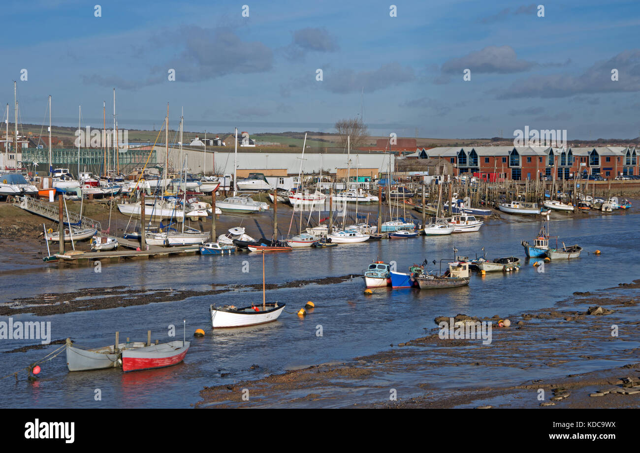Shoreham on Sea, River Adur, with Yachts on Forshore, Sussex, England Stock Photo
