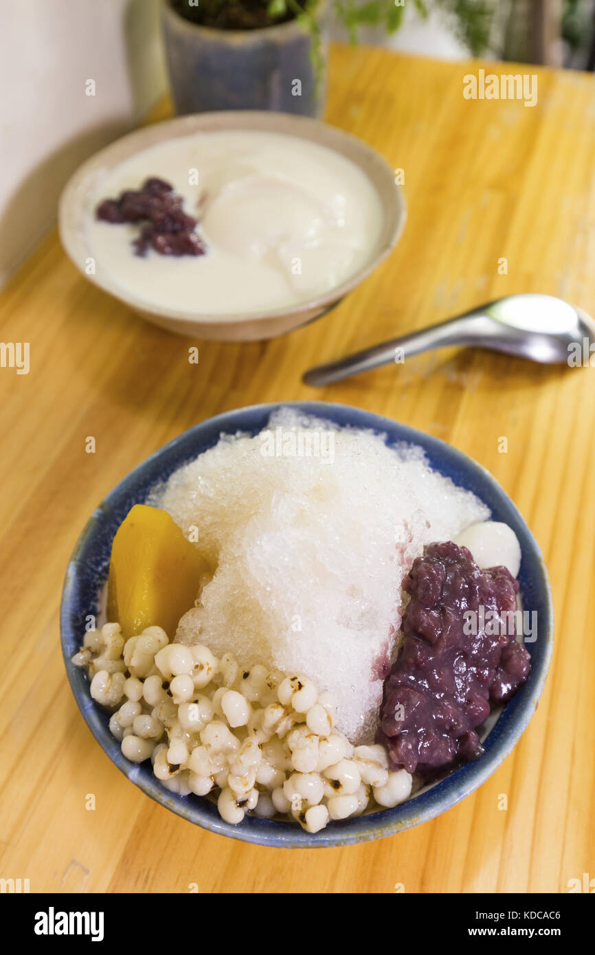 soy milk smoothie Stock Photo Alamy