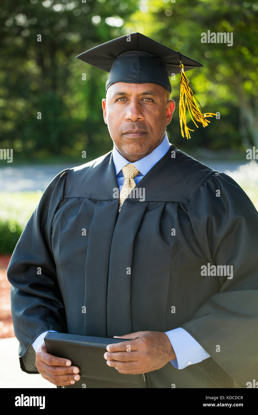 African american graduation back hi-res stock photography and images ...