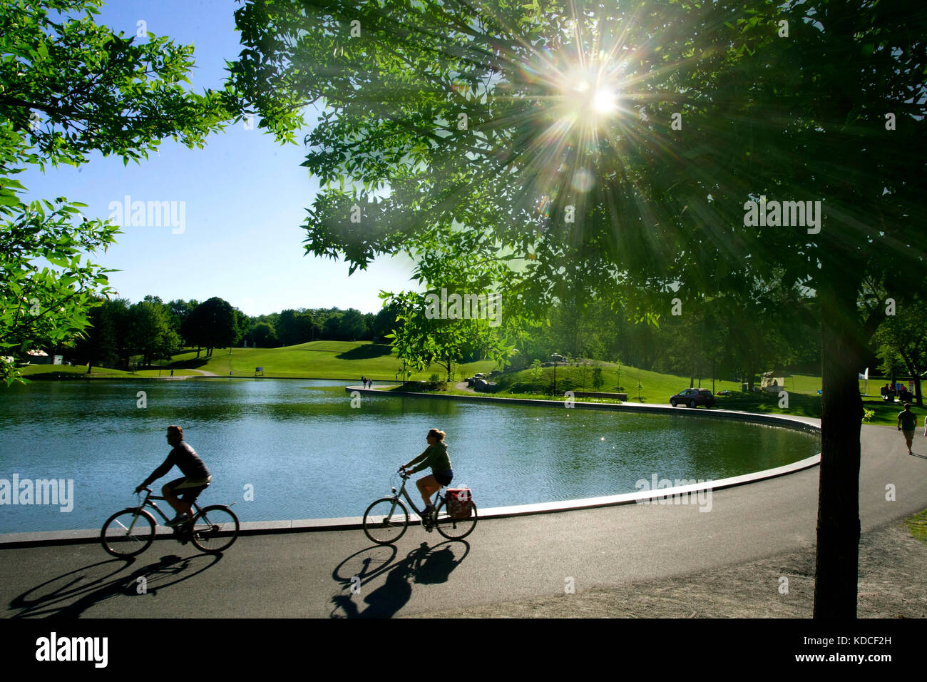 Mount royal park bicycles hires stock photography and images Alamy