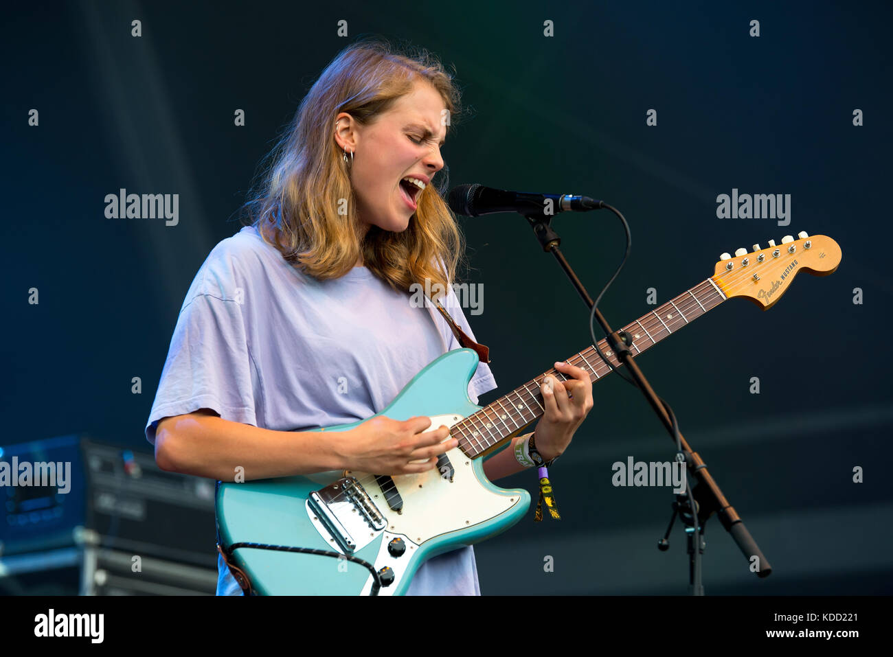 BENICASSIM, SPAIN - JUL 15: Marika Hackman (folk rock music band) perform in concert at FIB Festival on July 15, 2017 in Benicassim, Spain. Stock Photo