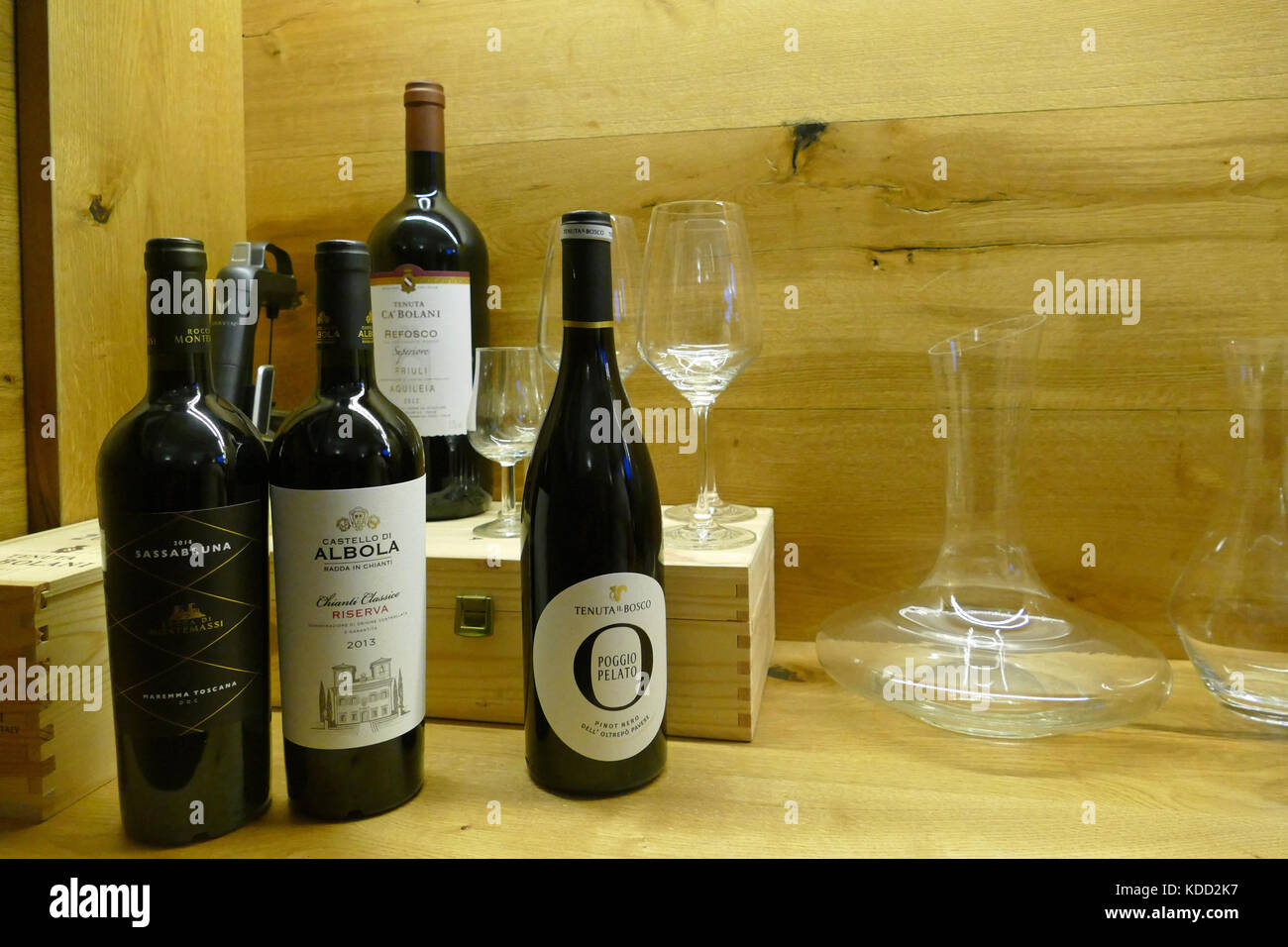 Wine Library at the Wine House Hotel 1821 Stock Photo Alamy