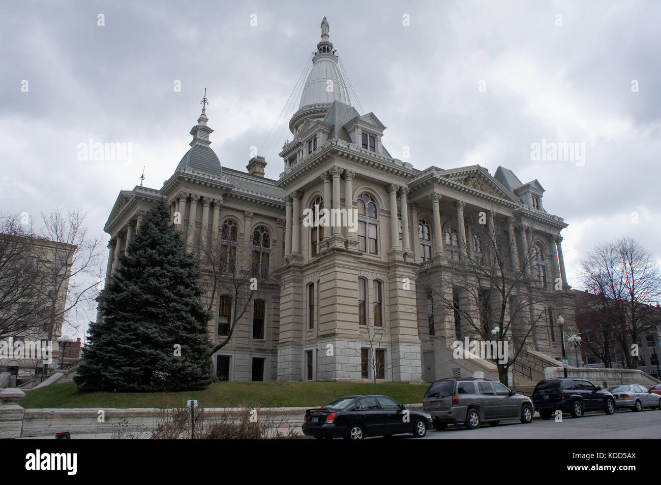 Afternoon exterior view of the Tippecanoe County Courthouse, Indiana Stock Photo Alamy