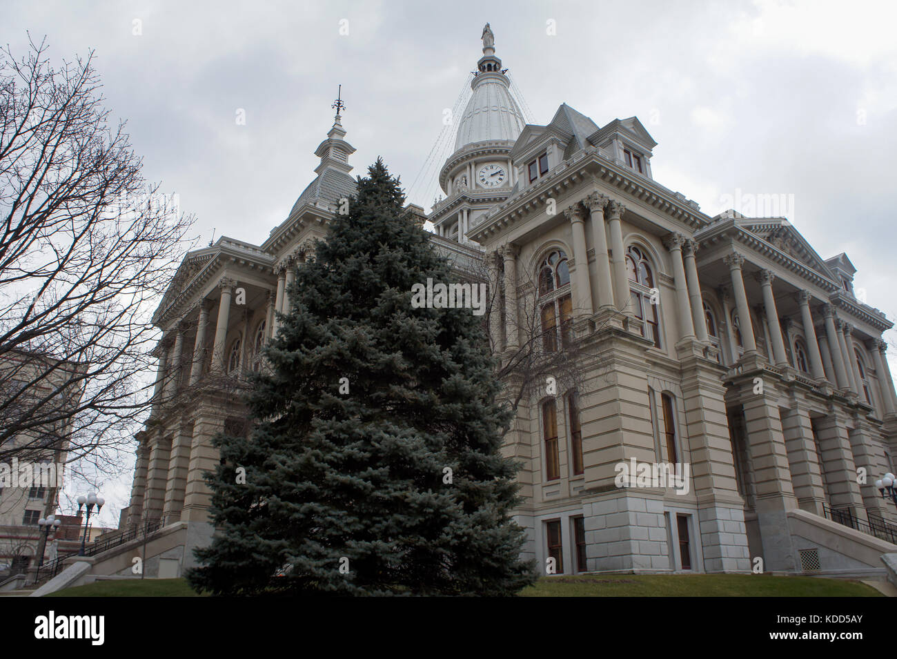 Afternoon exterior view of the Tippecanoe County Courthouse, Indiana Stock Photo Alamy