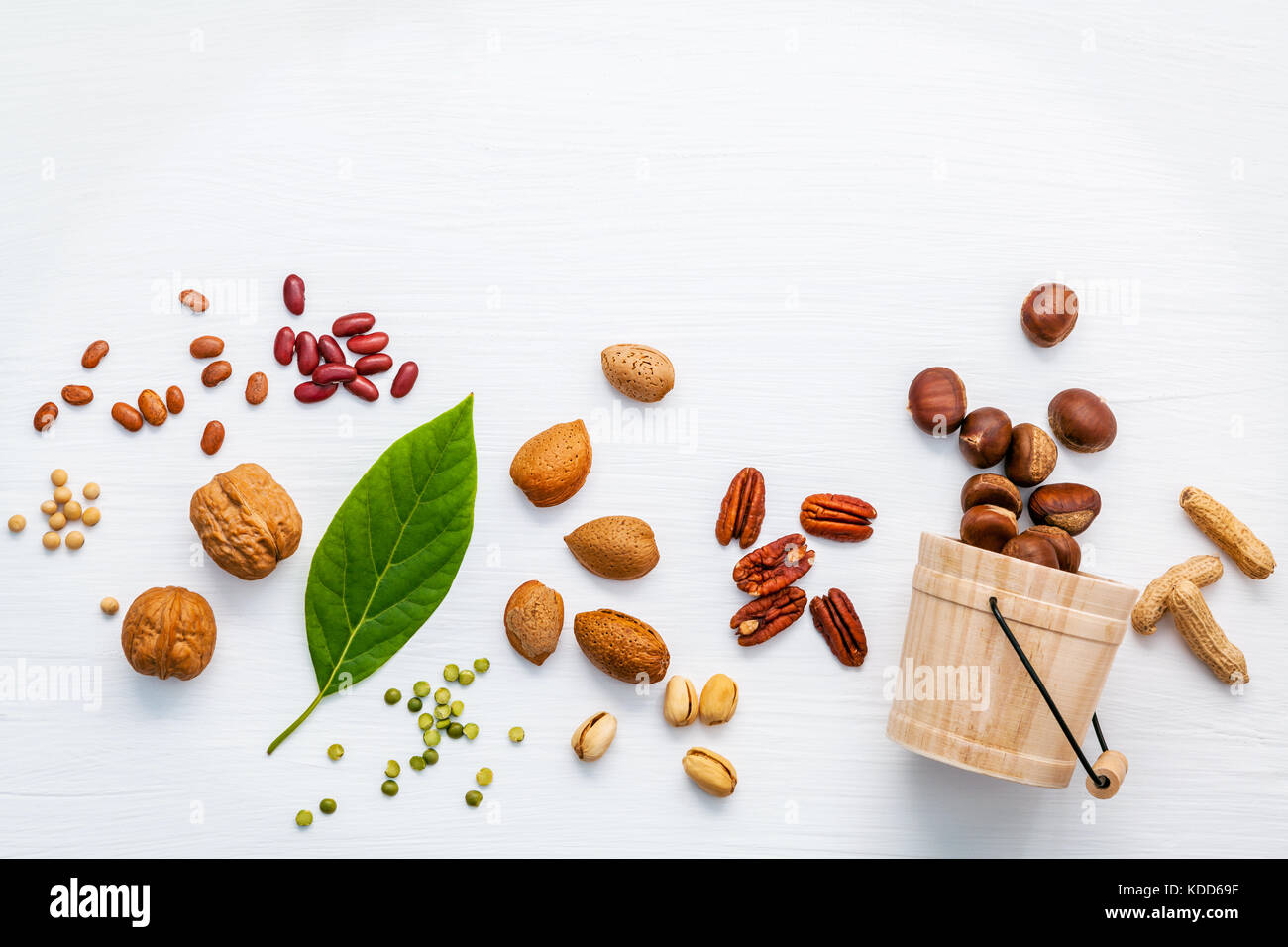 Selection food sources of omega 3 and unsaturated fats. Various legumes