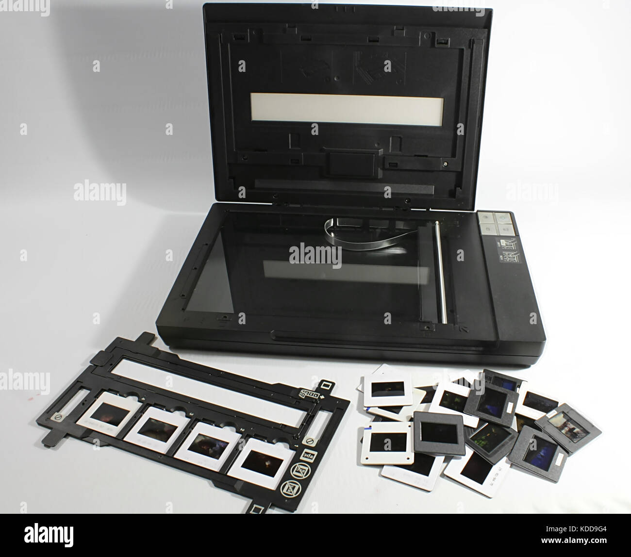 ION Film 2 SD Max Hi-Res 35mm Slide and Negative Scanner with SD card -  photo/video - by owner - electronics sale 