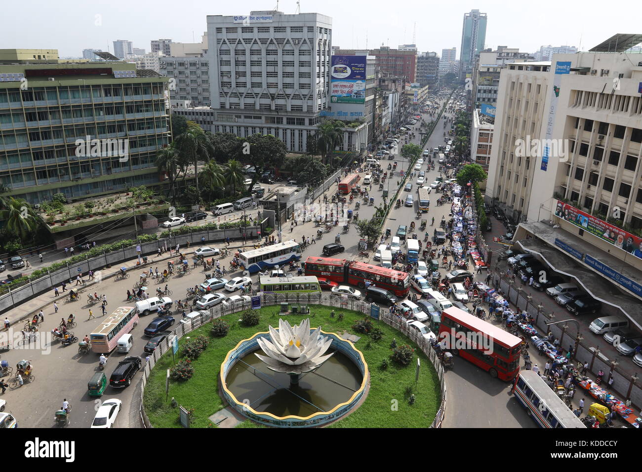 Dhaka skyline hi-res stock photography and images - Alamy