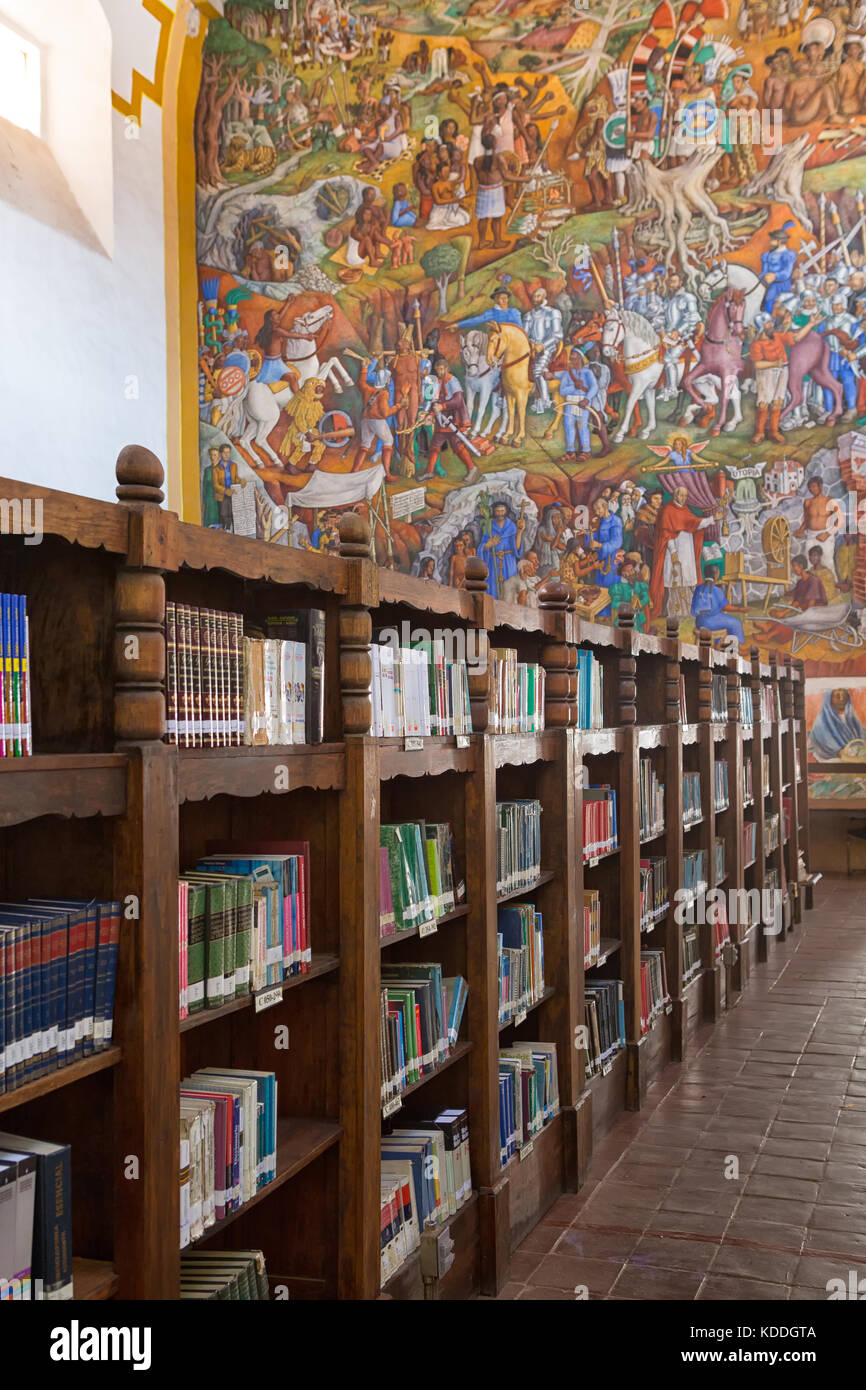 March 25, 2014 Patzcuaro, Mexico: the 'Gertrudis Bocanega' Library in hostoric center is housed in a former church building Stock Photo