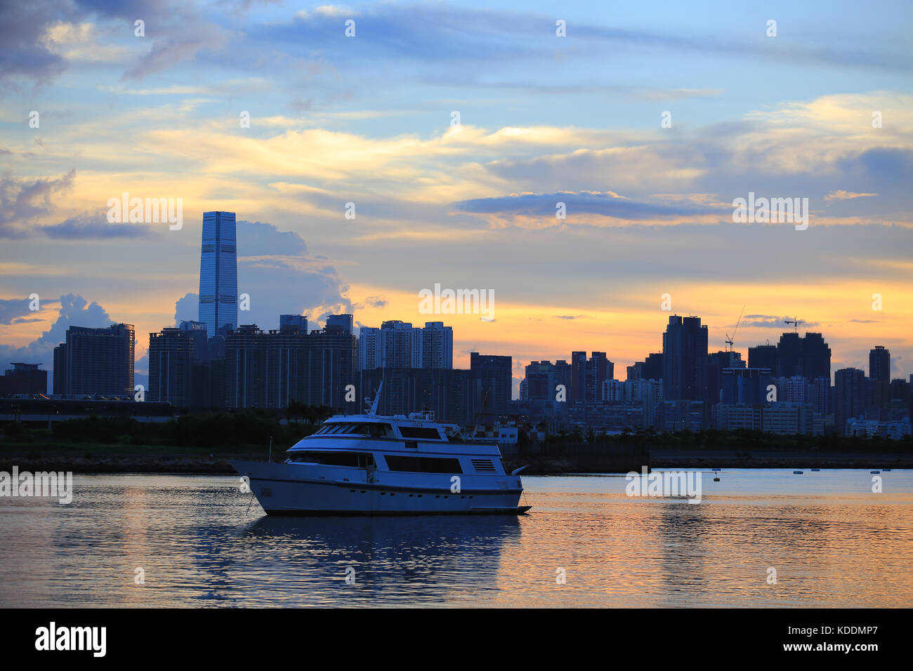 sunset of city in hong kong Stock Photo - Alamy