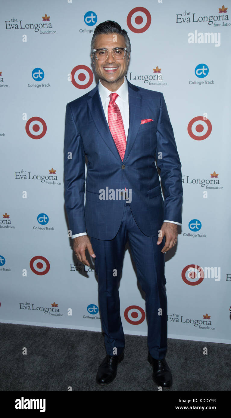 Jaime camil hi-res stock photography and images - Alamy
